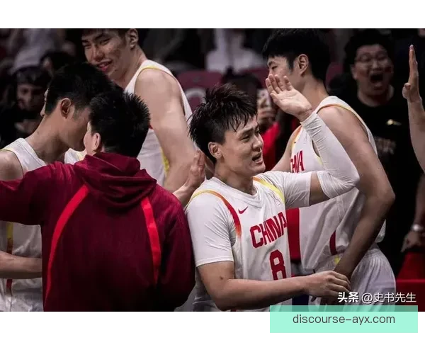 中国男篮力克劲敌挺进亚洲杯四强展现团队实力与拼搏精神赢得球迷喝彩