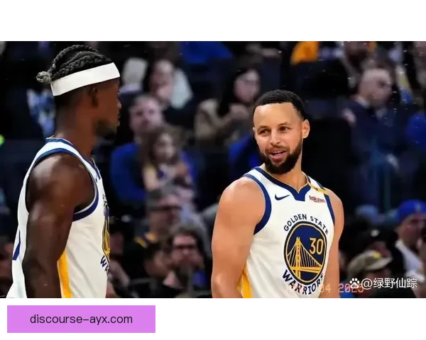 NBA最新动态:詹姆斯复出带领湖人逆转获胜,库里三分破纪录勇士险胜雷霆 NBA最新动态:詹姆斯复出带领湖人逆转获胜,库里三分破纪录勇士险胜雷霆