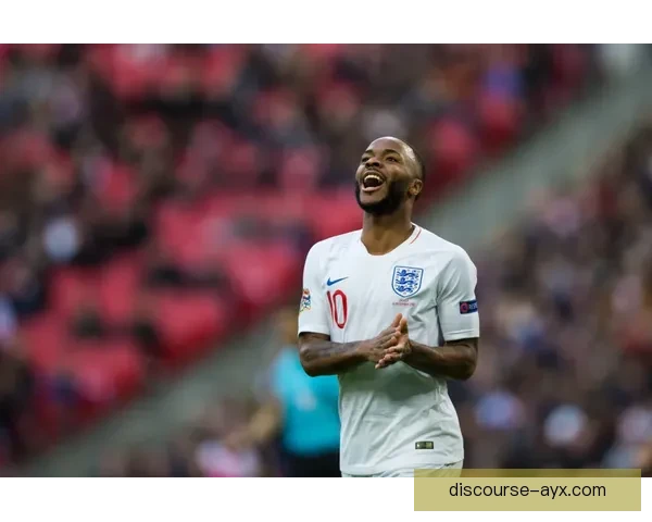 以斯温登俱乐部为核心探索英格兰足球历史与文化的变迁与发展