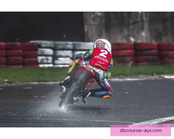 摩托GP赛事激烈升级 新车手挑战传统强队引发关注 摩托GP赛事激烈升级 新车手挑战传统强队引发关注