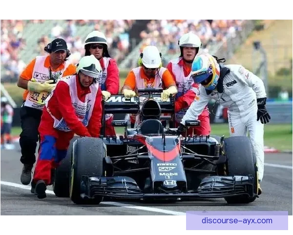 F1赛季最新动态解析各队争冠形势与关键赛车升级方案